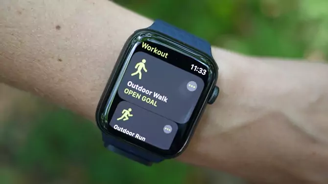 Splendid Apple Smart Watch SE Review