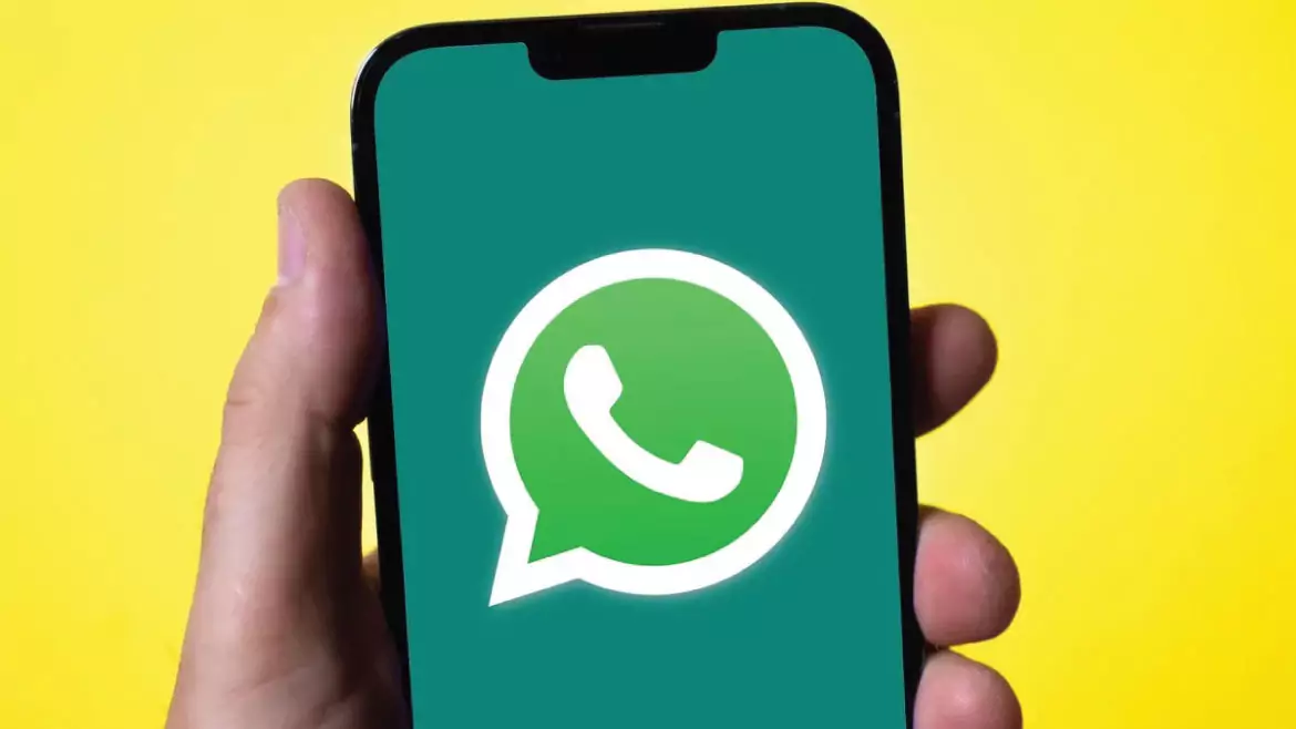 WhatsApp Will Let Users Add Voice Note As 'Status'