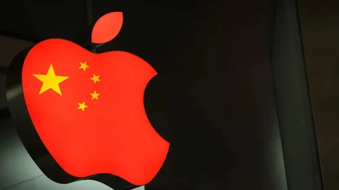 Apple's Slow Move Away from China and Taiwan Raises Concerns